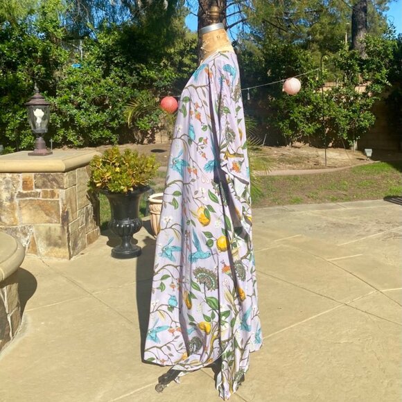 Nicoblu Flora Kaftan Lavender Hummingbird Print Plus Size Beach Swim Cover Up - Picture 7 of 11